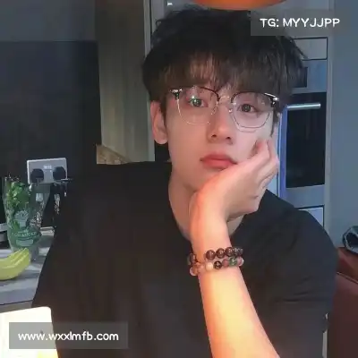 惠意晶